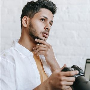 Meet your Posher, Ammar